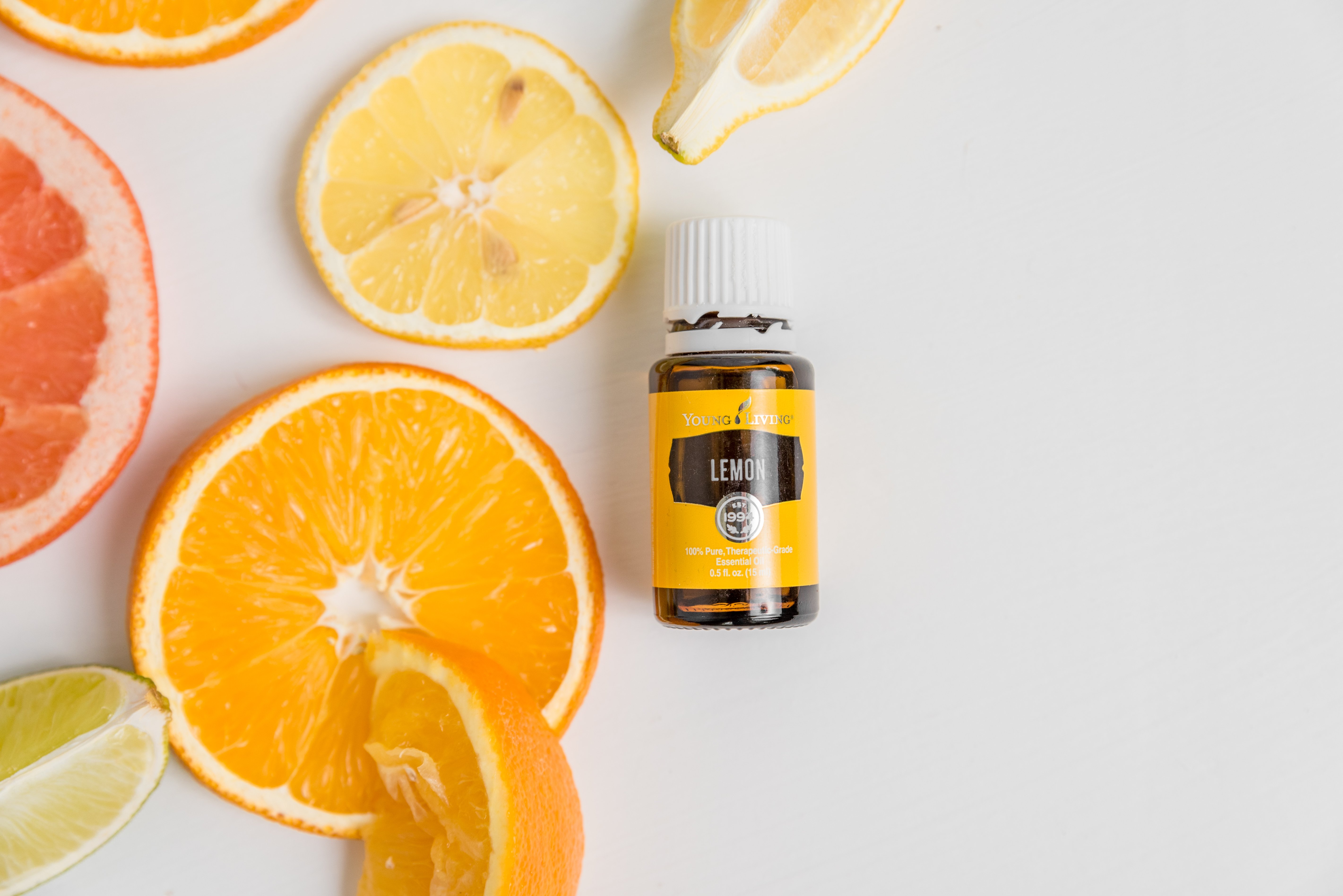 I think we are all in need of a little spring after this crazy winter. Here are some of my favorite spring essential oil blends for your home! #youngliving #essentialoils #diffuserblends