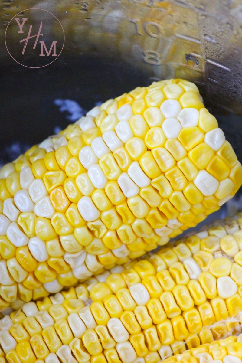 ears of corn in the instant pot
